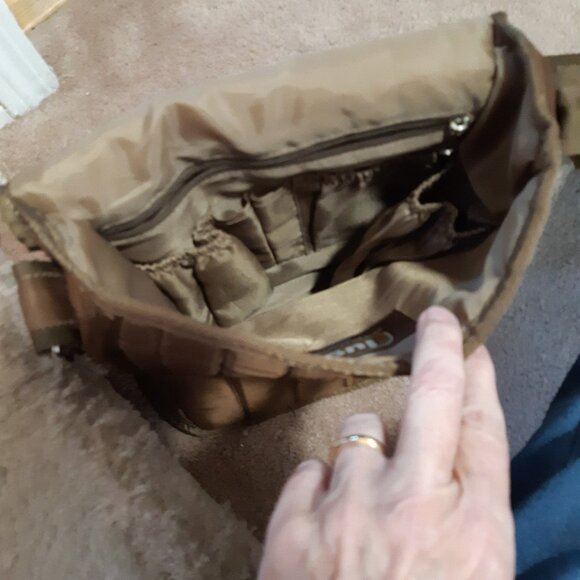 Lug Crossbody Bag - Picture 14 of 14